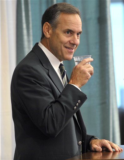 48803_michigan_st_dantonio_football_medium