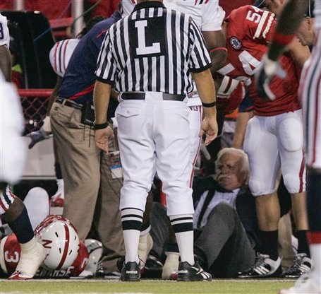 32280_florida_atlantic_nebraska_football_medium